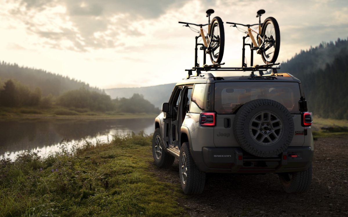 Rivian R2 проти Jeep Recon: битва нових електричних позашляховиків на ринку - фото 5