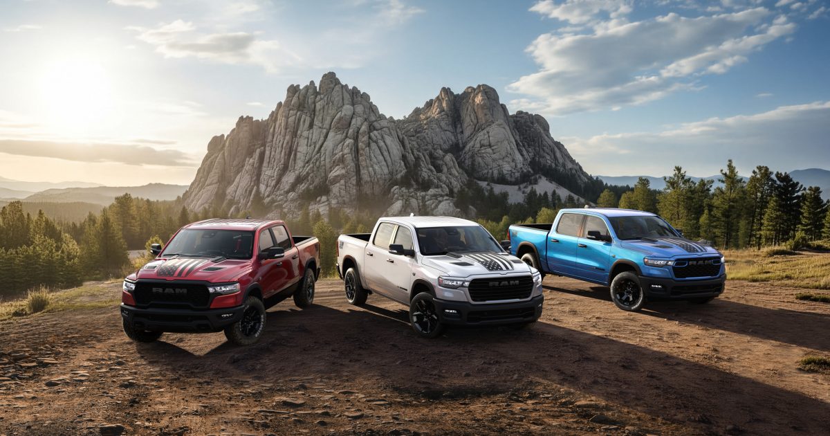 Патріотичні пікапи: Ram представив спецверсії 1500 America250 на честь 250-річчя США - фото 4