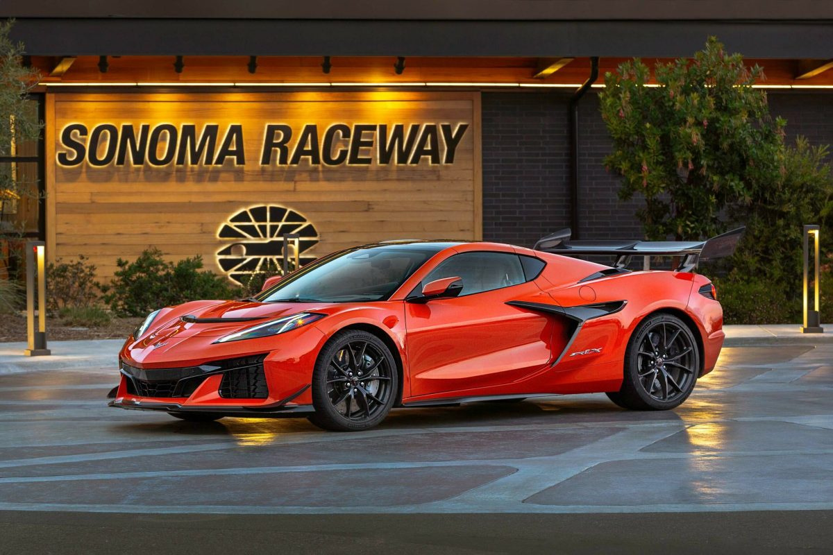 Головний інженер Chevrolet Corvette остаточно спростував чутки про появу механічної коробки передач - фото 1