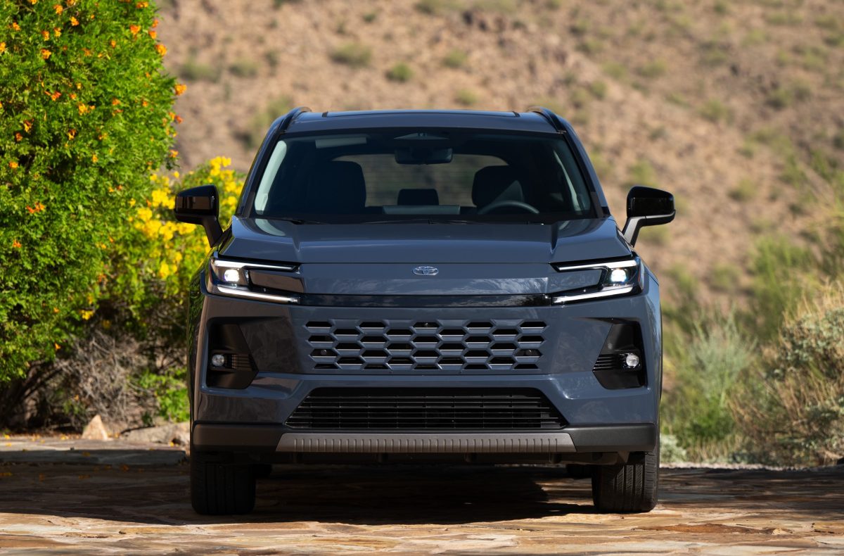 Мільярдні збитки та зростання цін: як нові мита США вдарили по світовому автопрому - фото 1