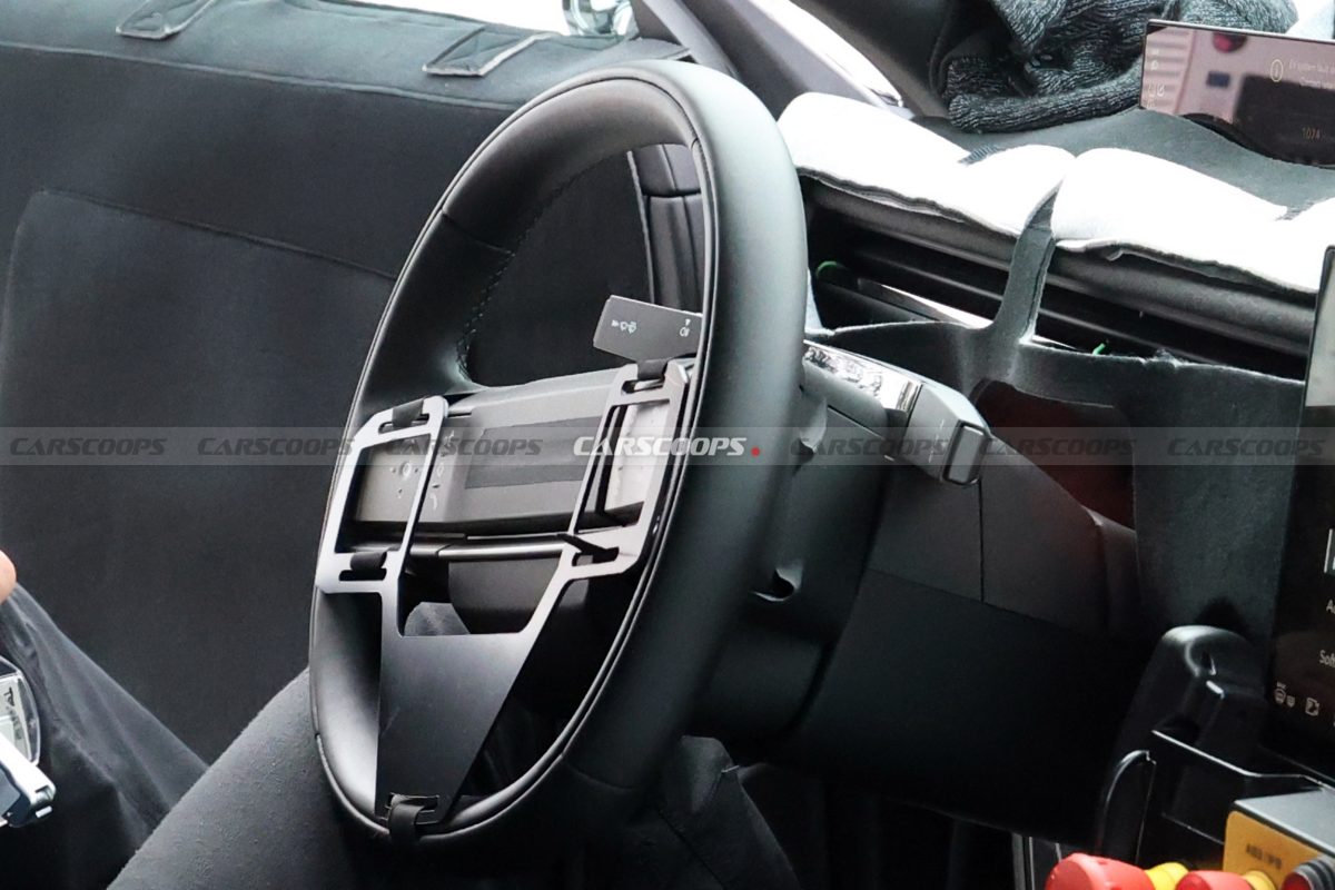 Шпигунські фото розкрили інтер'єр та дизайн нового електричного Range Rover Velar - фото 5