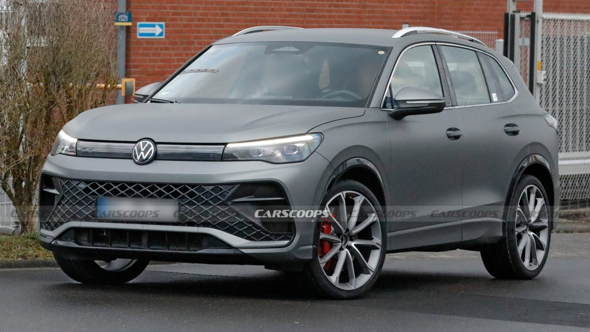 Секрети розкрито: як виглядатиме новий заряджений кросовер Volkswagen Tiguan R - фото 3