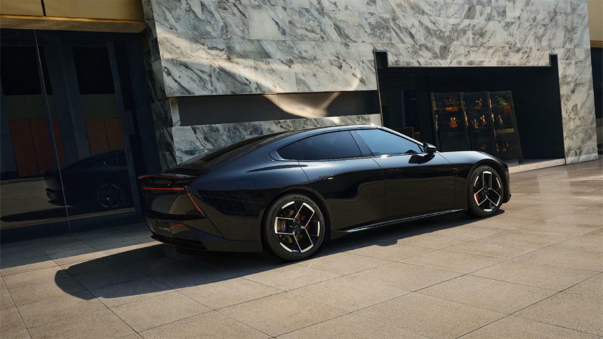 Автомобільне лобі США закликає Трампа заблокувати китайські авто, навіть якщо їх збиратимуть в Америці - фото 1