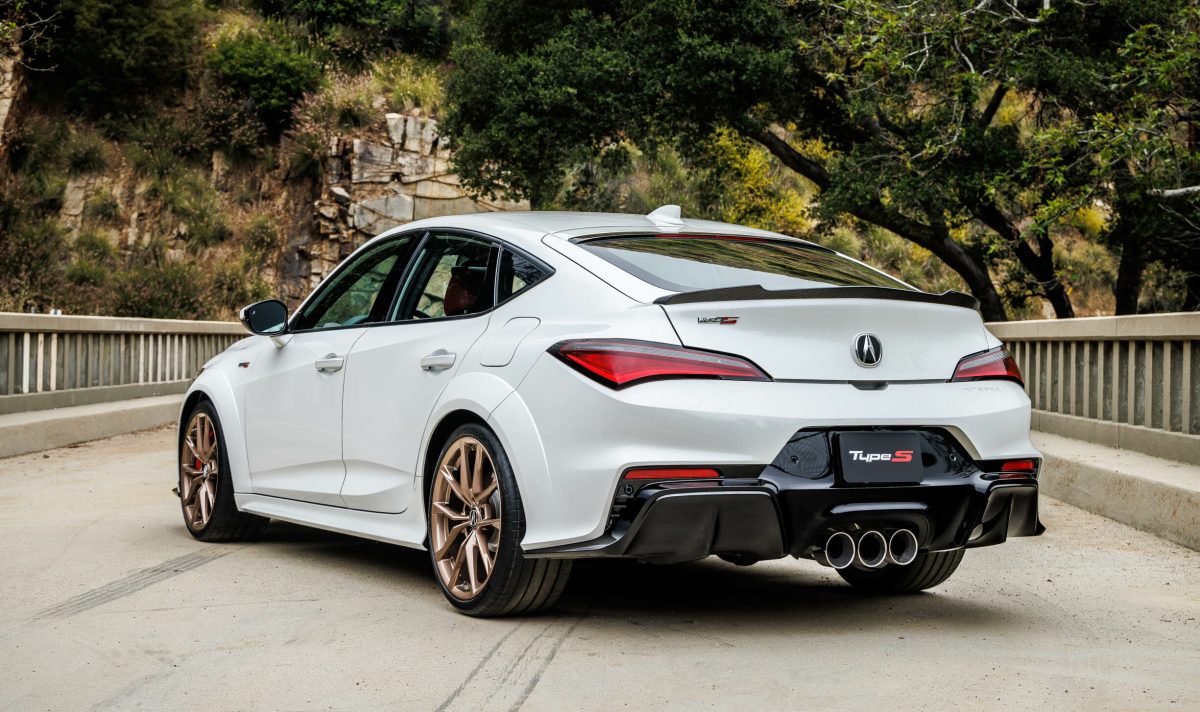 Екзотика навпаки: Honda та Acura везуть до Японії американські моделі з лівим кермом - фото 3