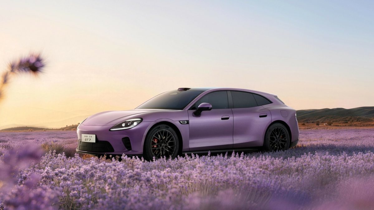 Huawei та GAC готують «вбивцю» Porsche Taycan: яким буде новий універсал Aistaland GT7 - фото 6