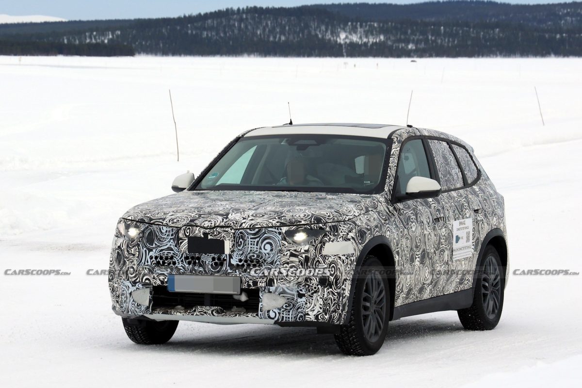 Рестайлінг BMW X1: кросовер отримав футуристичний дизайн у стилі Neue Klasse - фото 1