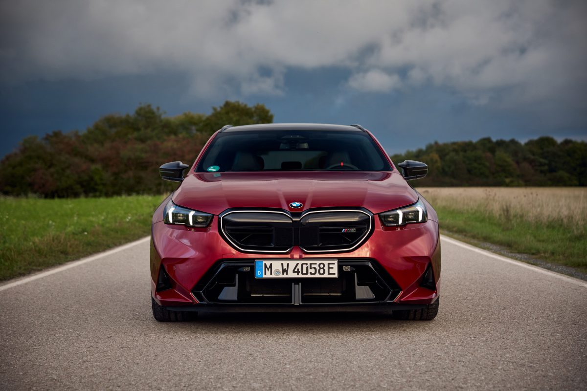 Попит на BMW M5 Touring у США натякає на появу нових потужних універсалів - фото 5