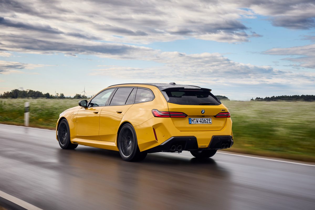 Попит на BMW M5 Touring у США натякає на появу нових потужних універсалів - фото 8