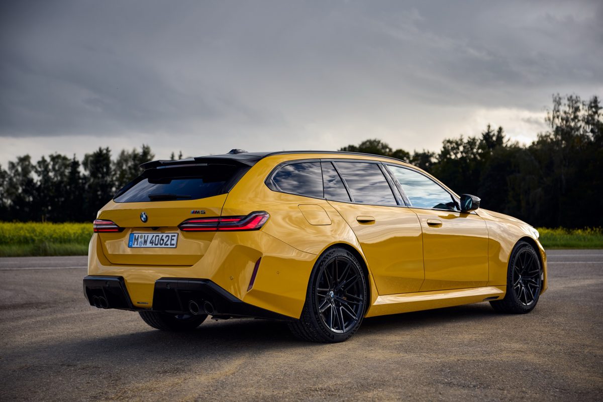 Попит на BMW M5 Touring у США натякає на появу нових потужних універсалів - фото 6