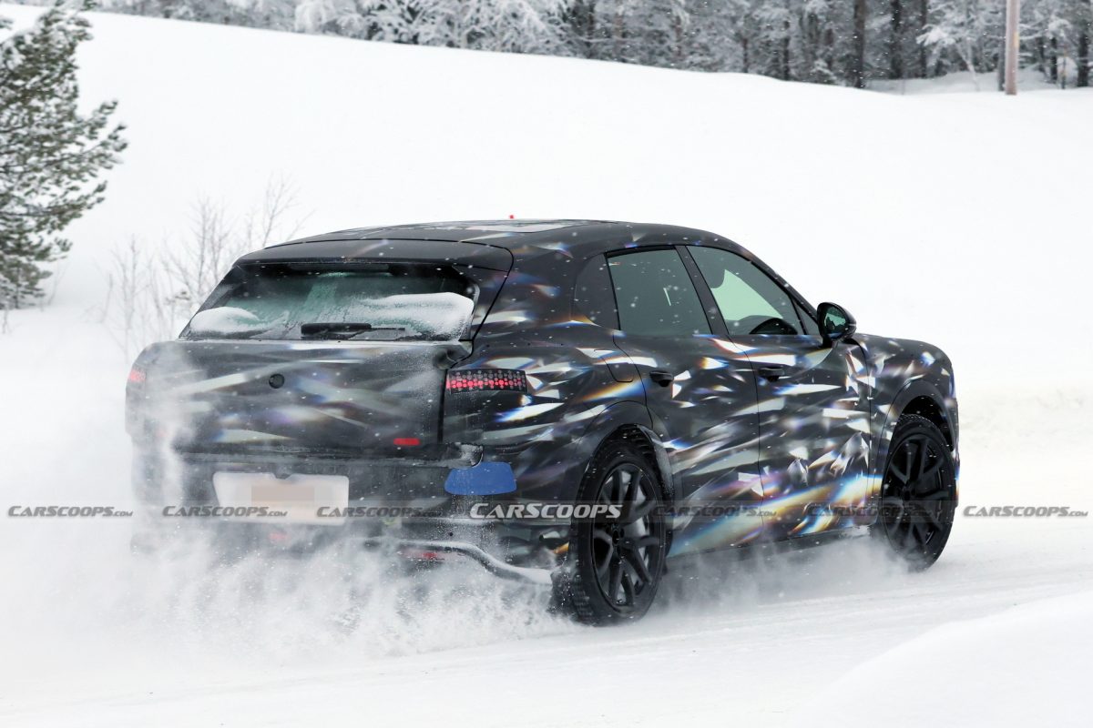 Bentley відкладає електромобільну революцію: ставка на гібриди та масові скорочення - фото 3