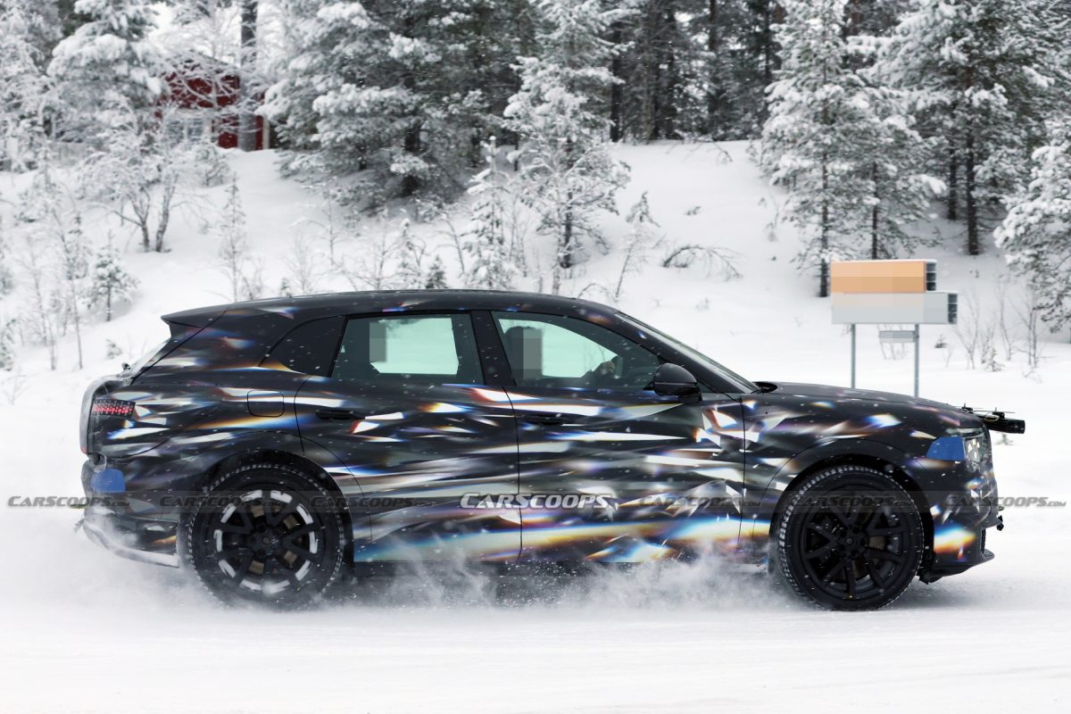 Bentley відкладає електромобільну революцію: ставка на гібриди та масові скорочення - фото 7