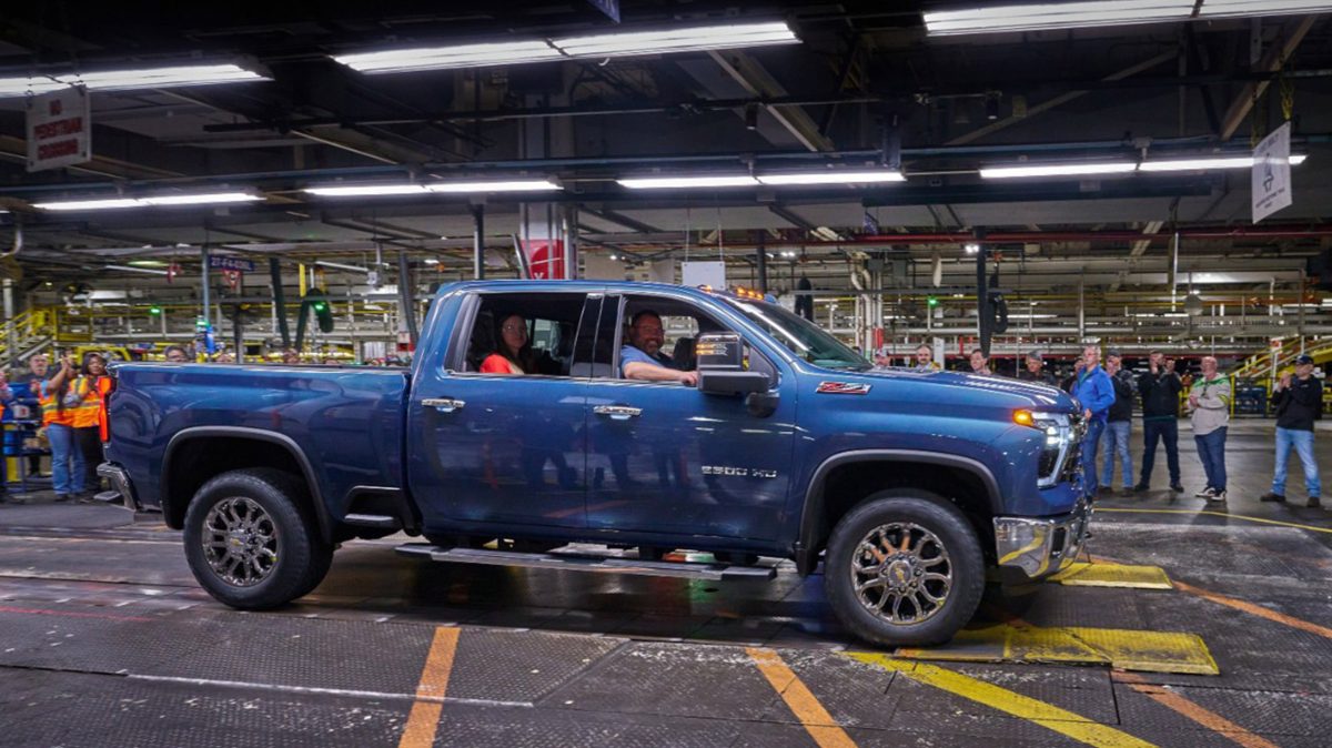 Подвійний ювілей GM: історичний завод у Флінті випустив 16-мільйонний автомобіль - фото 7