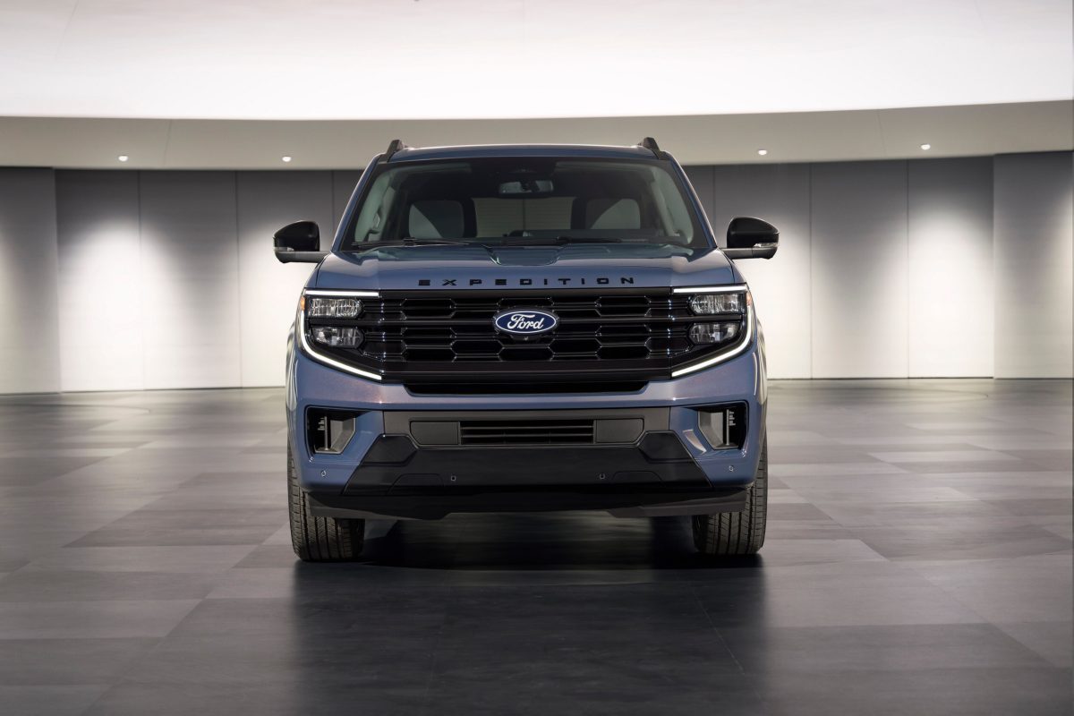 Ford випускає ексклюзивну спецверсію Expedition на честь 30-річчя моделі - фото 2