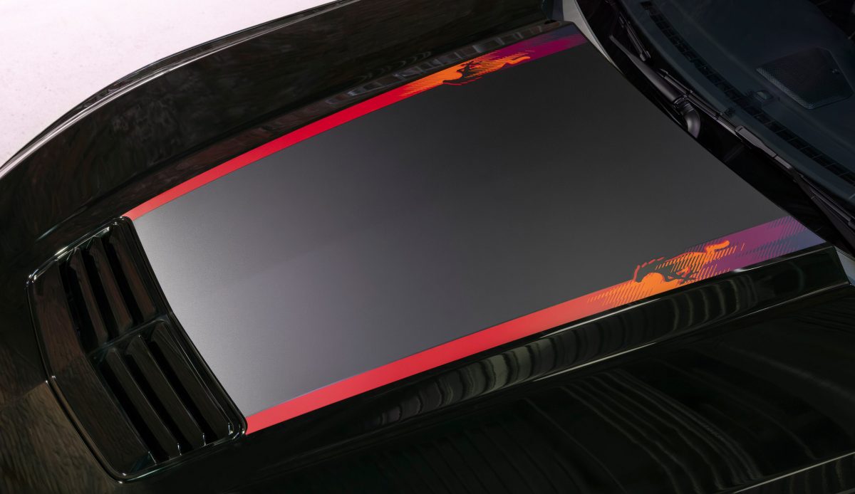 Ford представив ексклюзивну спецверсію Mustang EcoBoost TLD Signature Edition - фото 8