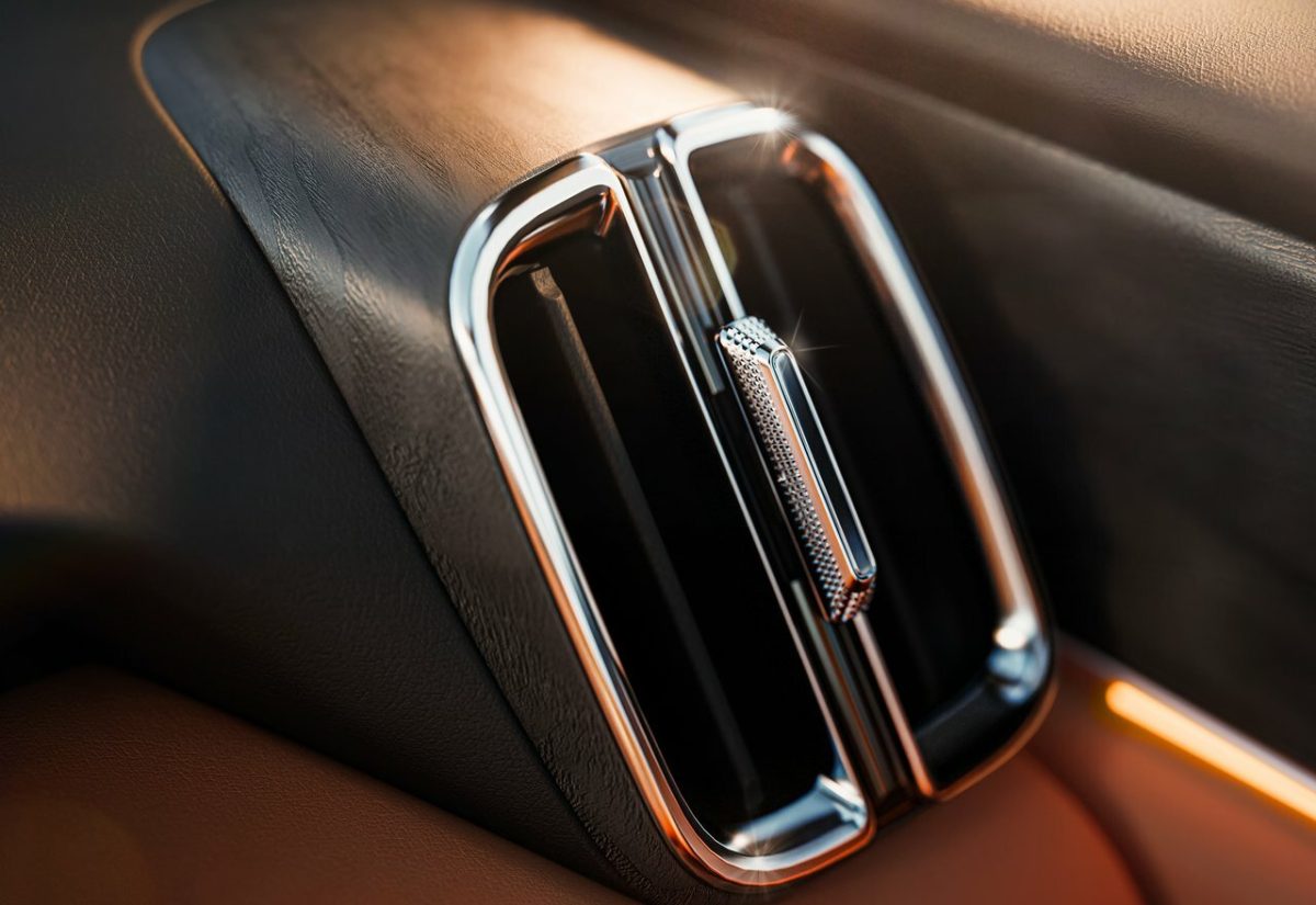 Новий Geely Galaxy M7: плагін-гібридний кросовер із запасом ходу понад 1700 км - фото 7