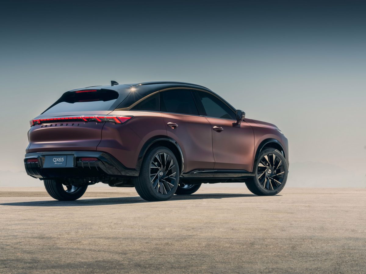 Infiniti готується вразити Нью-Йорк: анонсовано дебют нового купе-кросовера QX65 - фото 5