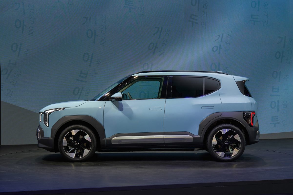 Новий доступний електрокросовер Kia EV2 виходить на ринок Європи: оголошено ціни та комплектації - фото 5