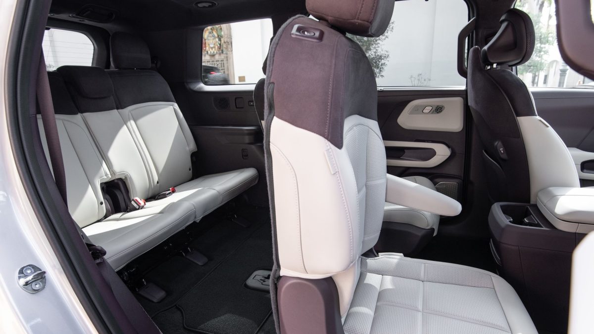 Небезпечні задні сидіння: після трагічного випадку відклик розширюють на нові Kia Telluride 2027 року - фото 2