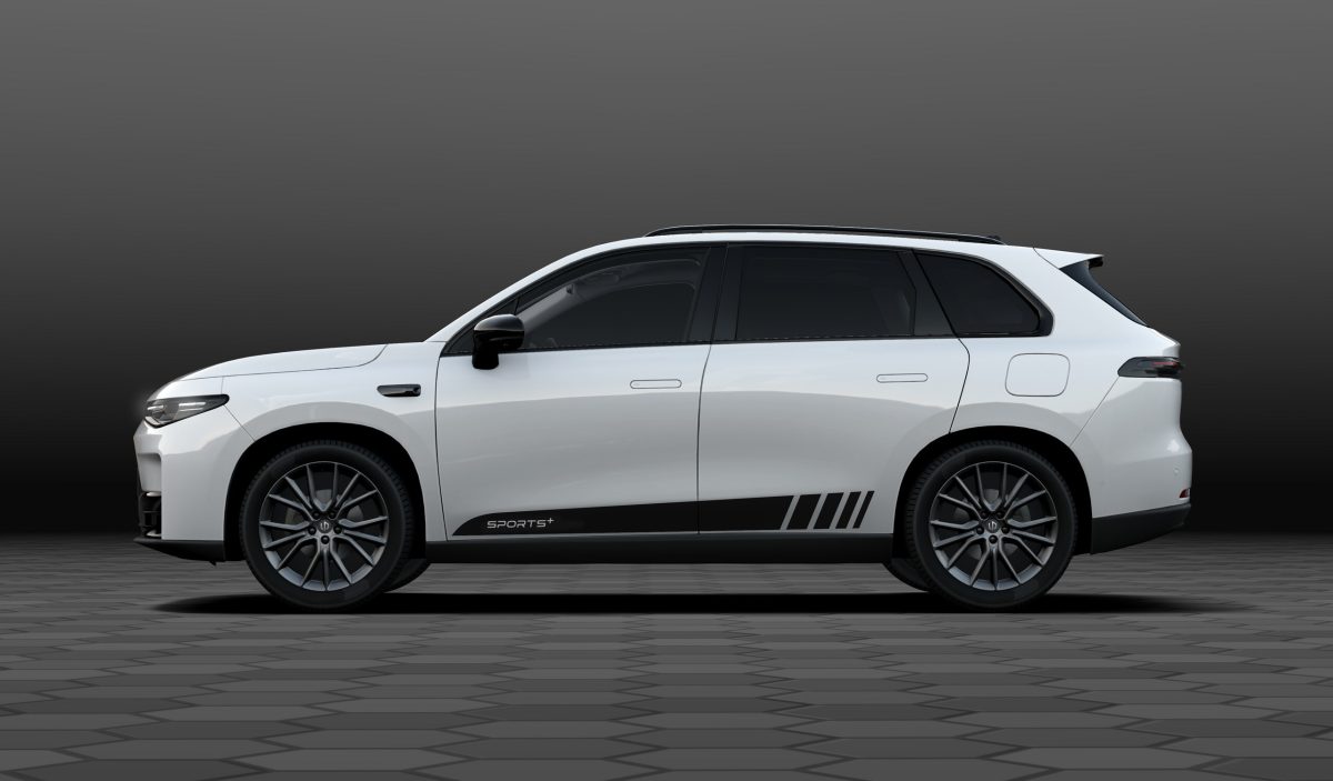 Leapmotor представив 590-сильний кросовер C10: динаміка суперкара за ціною базової Tesla - фото 2