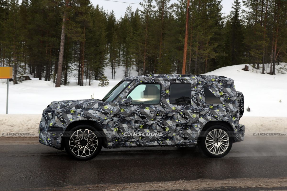 Менший, але такий же брутальний: Mercedes тестує новий «Baby G-Class» - фото 4