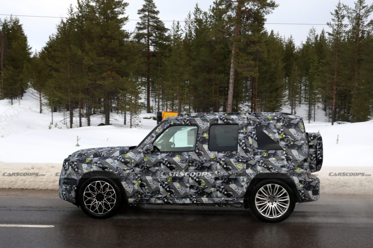 Менший, але такий же брутальний: Mercedes тестує новий «Baby G-Class» - фото 8