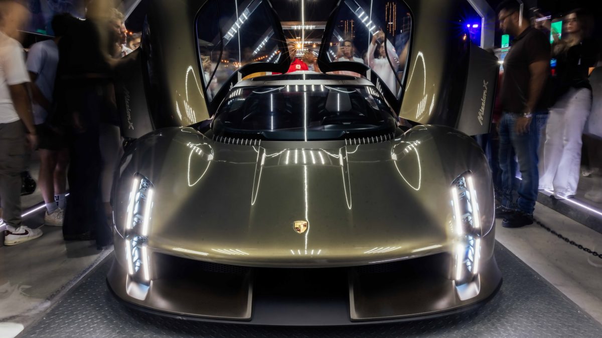 Екстрений план Porsche: падіння прибутку на 92%, скорочення витрат та нові розкішні флагмани - фото 3