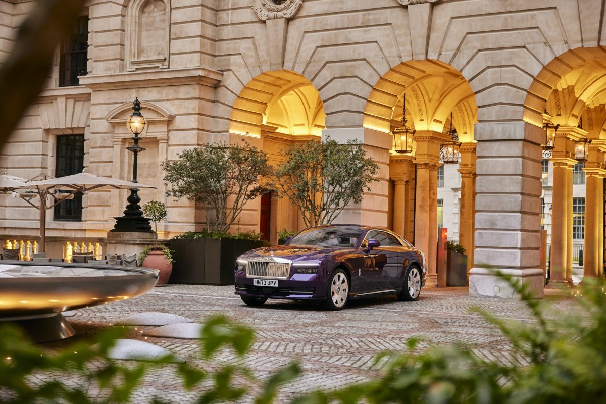 Rolls-Royce перетворює купівлю авто на закритий клуб: анонсовано програму Coachbuild Collection - фото 2