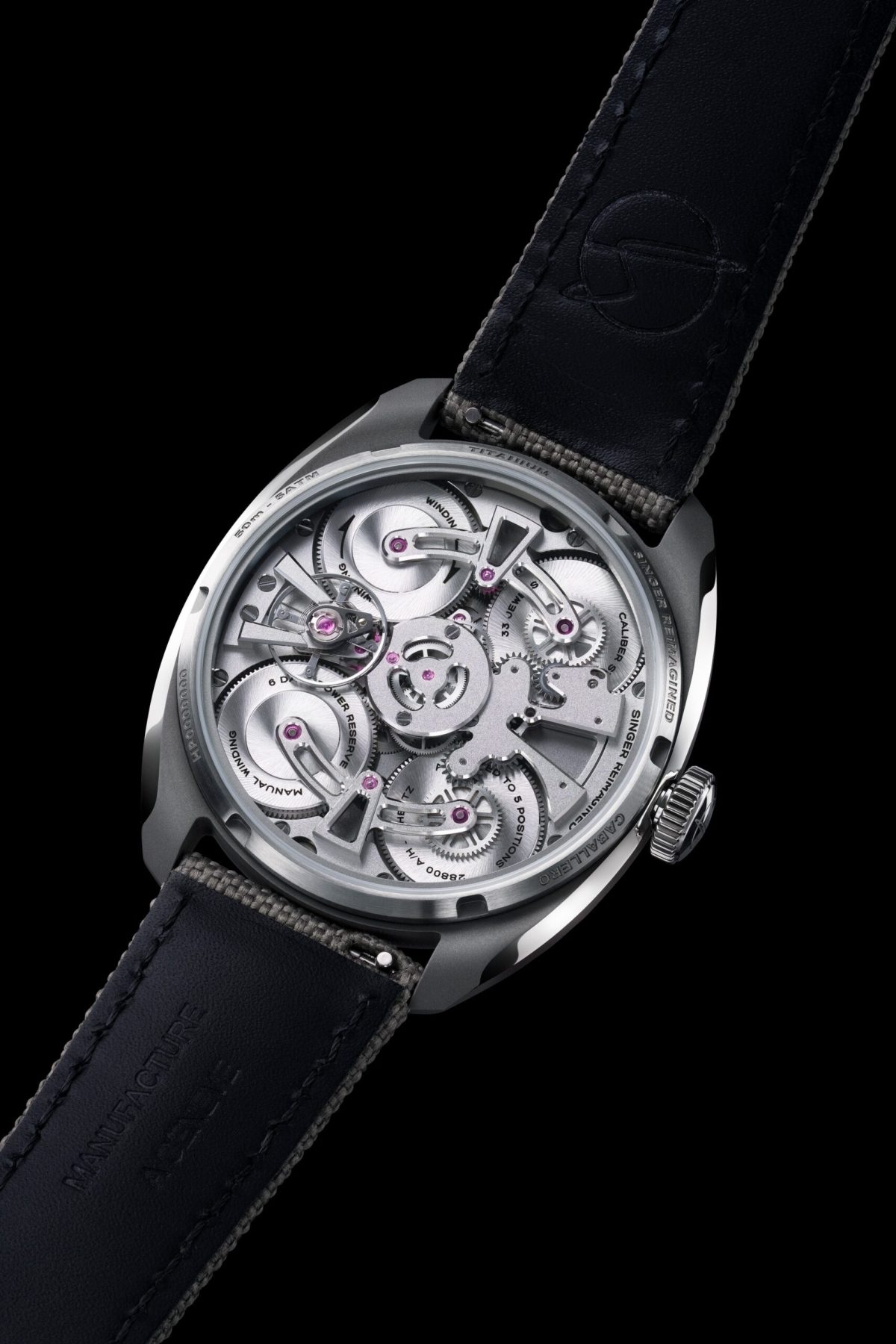 Не лише рестомоди Porsche: засновник Singer випустив титановий годинник за $23 300 - фото 3