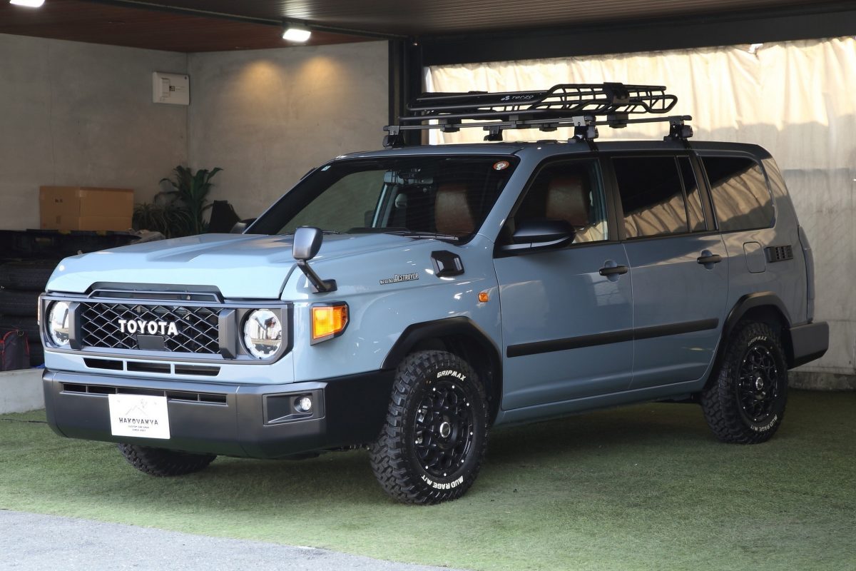 З робочого універсала у брутальний позашляховик: Toyota ProBox отримала дизайн у стилі Land Cruiser 70 - фото 1