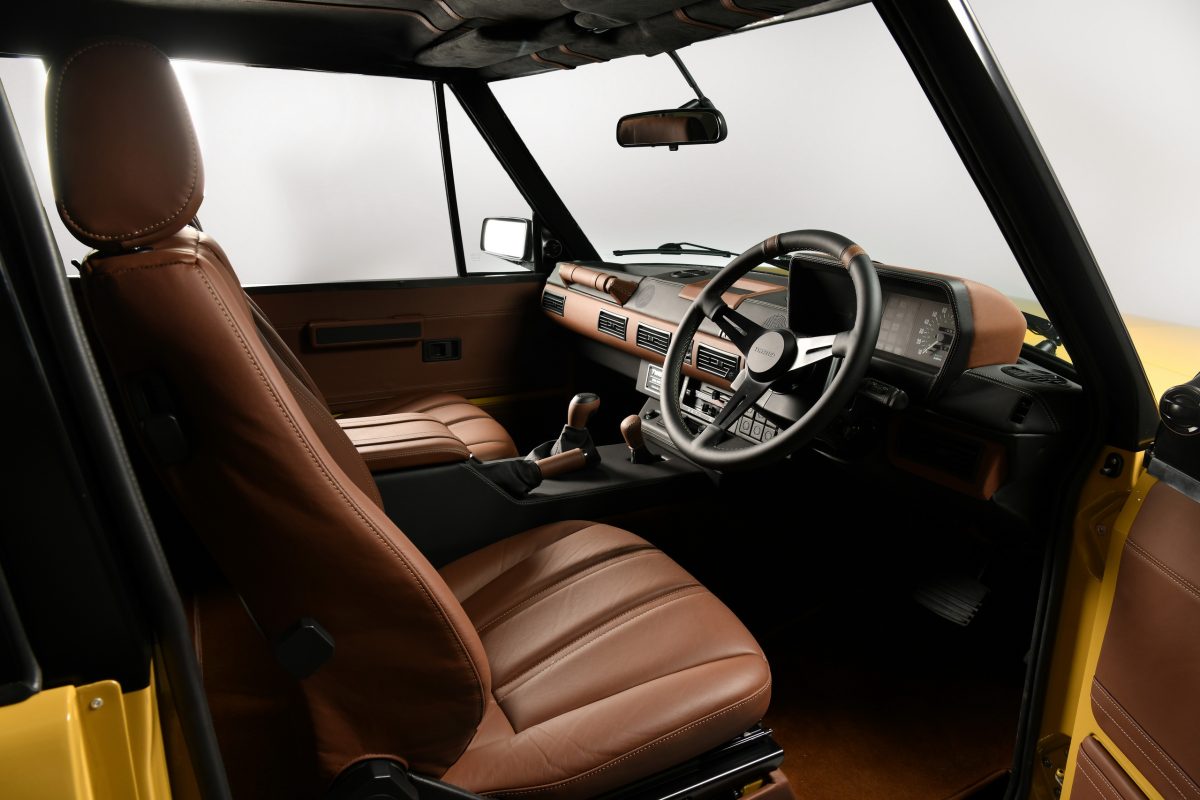Епохальне відродження: Twisted Automotive представили класичний Range Rover із V8 на 500 сил - фото 8
