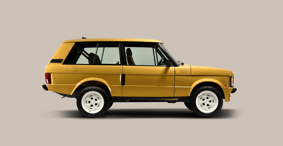 Епохальне відродження: Twisted Automotive представили класичний Range Rover із V8 на 500 сил - фото 3