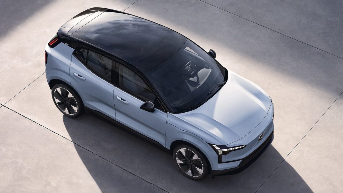 Жертва нових мит: найдоступніший електрокросовер Volvo EX30 залишає ринок США - фото 2