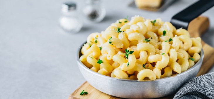 Паста з запеченою капустою і сиром з блакитною пліснявою