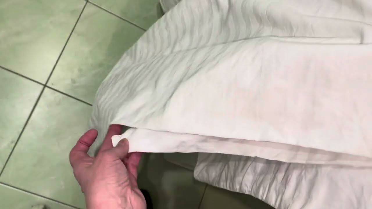 Господині розповіли, на якій температурі потрібно прати постільну білизну 