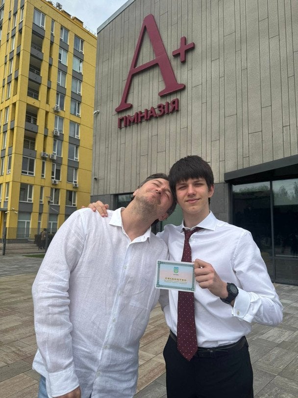 Сергій Притула з сином / © facebook.com/serhiyprytula