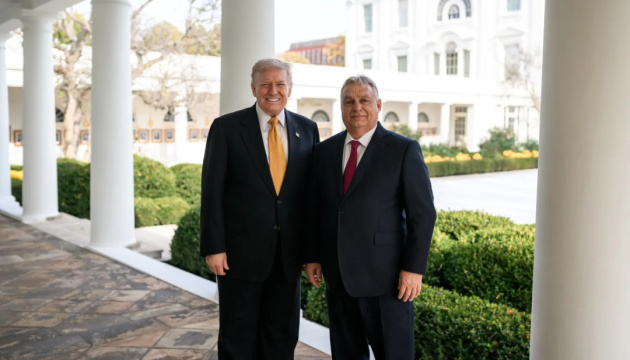 «Справжній друг, боєць і переможець»: Трамп закликав угорців голосувати за Орбана