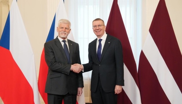 У Європі не зовсім розуміють цілі операції на Близькому Сході - президенти Чехії та Латвії