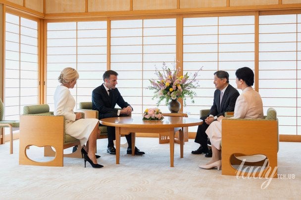 Бріжит та Еммануель Макрони, імператор Нарухіто та імператриця Масако / © Associated Press