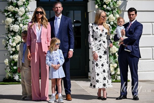 Тіффані Трамп з чоловіком і сином / © Getty Images