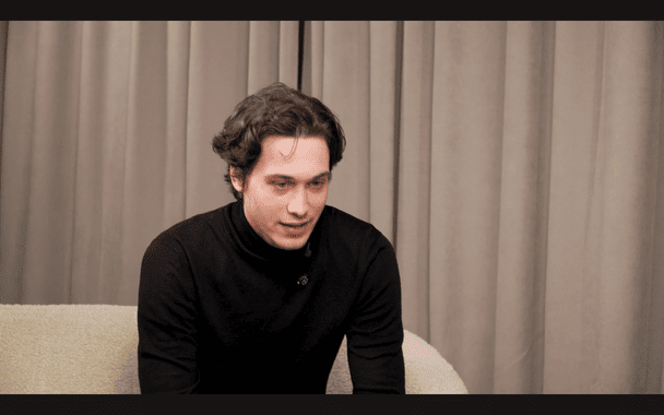 Скриншот з інтерв’ю з Іваном Довженко