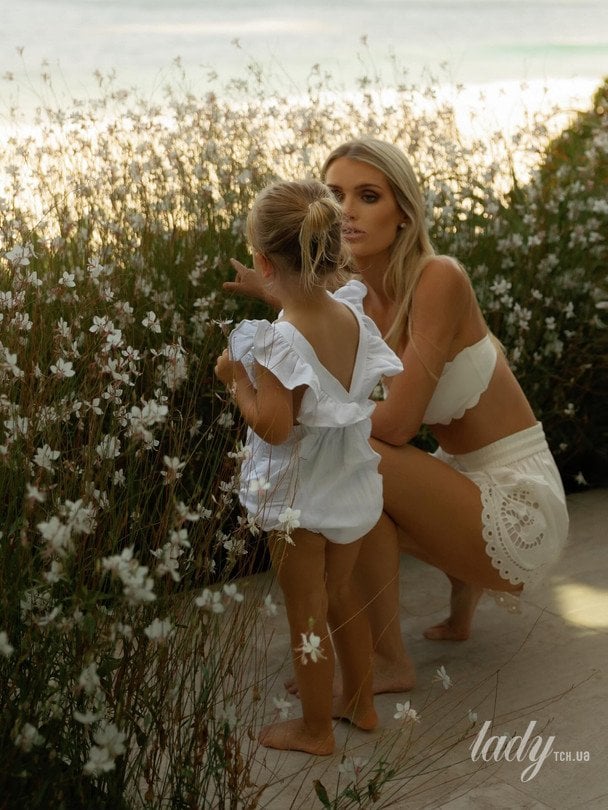 Кітті Спенсер з дочкою Афіною / © Instagram Леді Кітті Спенсер