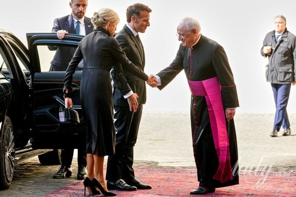 Еммануель і Бріжит Макрони / © Associated Press