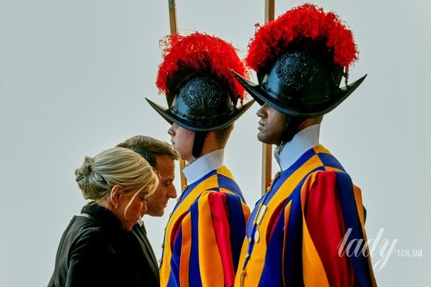 Еммануель і Бріжит Макрони / © Associated Press