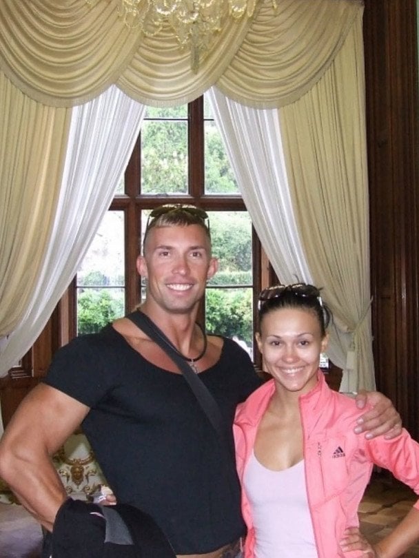 Олексій Суровцев і його кохана Ксенія на архівному фото