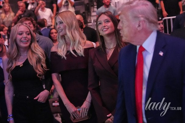 Тіффані, Іванка, Арабелла і Дональд Трамп / © Associated Press