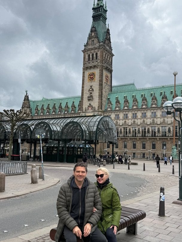 Катерина Бужинська з чоловіком / © instagram.com/buzhynska