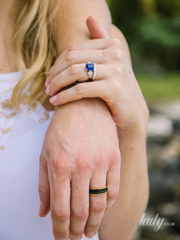 Челсі Деві та її чоловік Сем Катмор-Скотт / © Instagram Челсі Деві