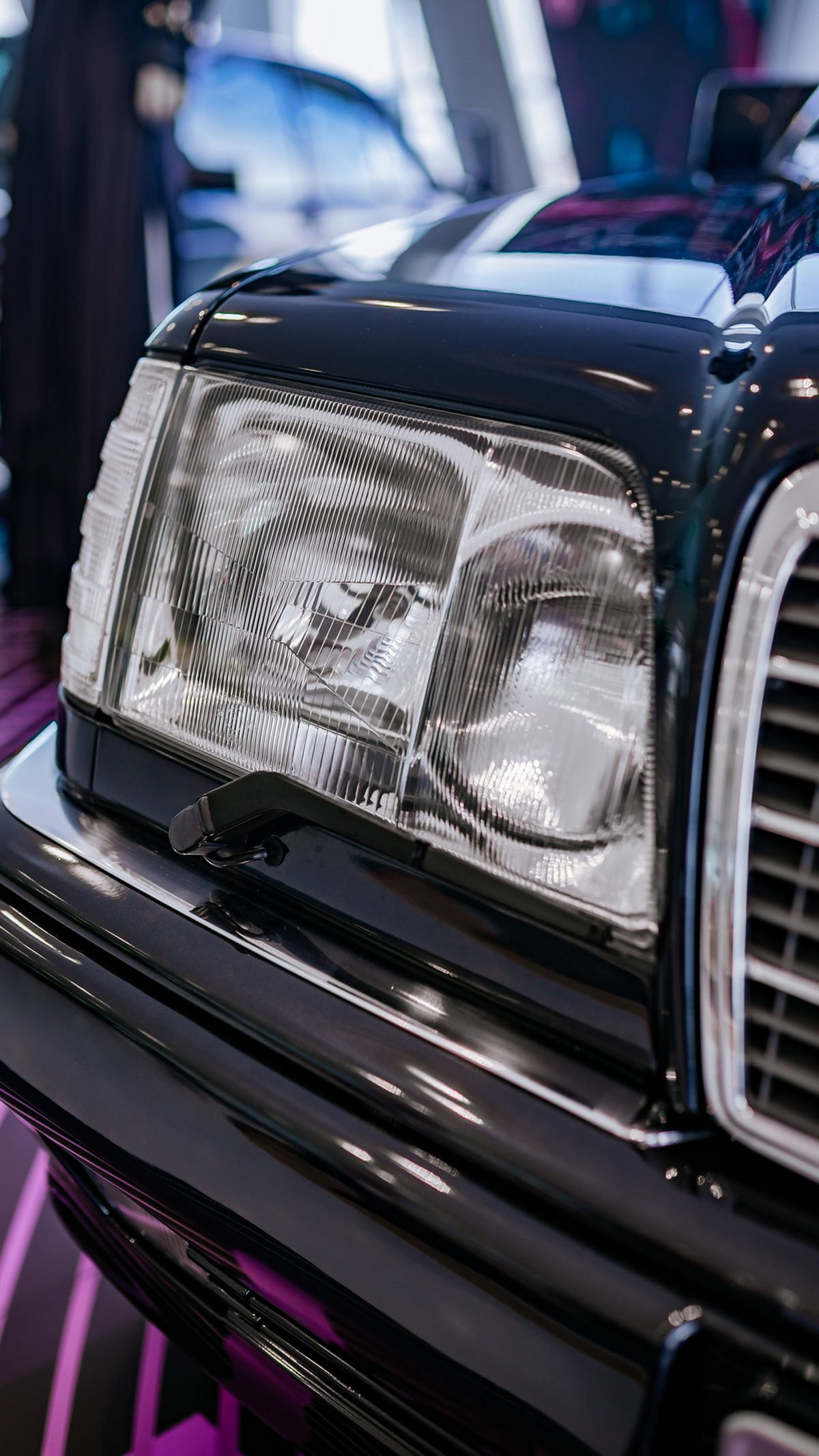 Останній випущений Mercedes-Benz W124 E 500 зберігся у стані нового авто: історія унікальної моделі - фото 6