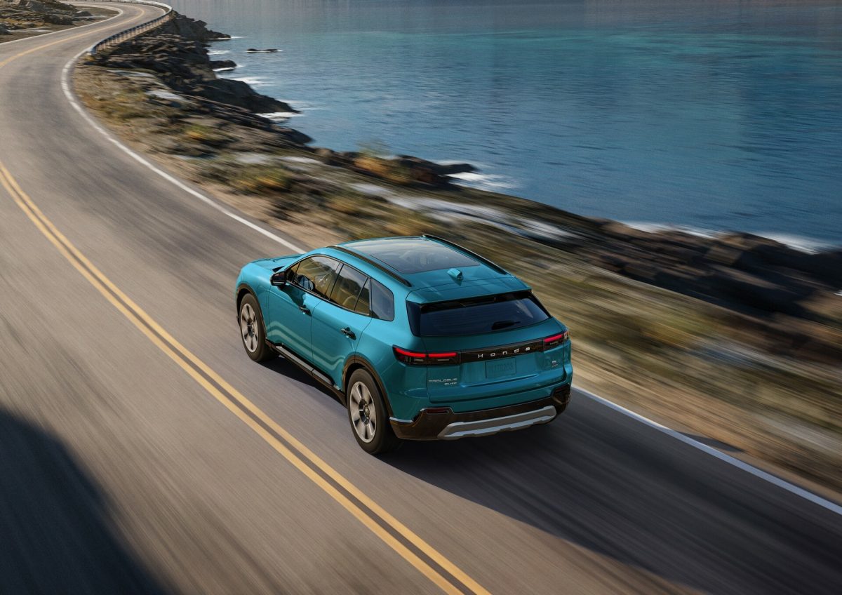 Електричний кросовер Honda Prologue різко подешевшав: компанія знизила ціни на $7 500 - фото 8