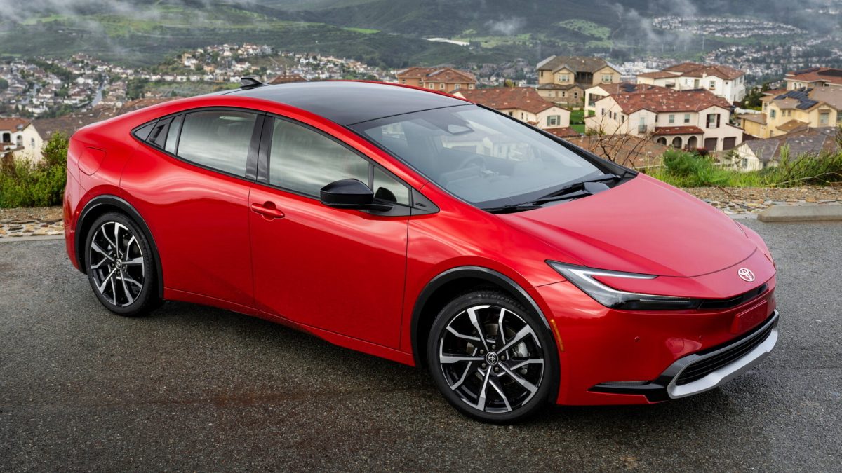 Голова Альянсу автовиробників закликає скасувати податок на пальне: що пропонують натомість - фото 3